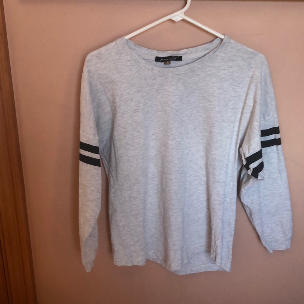 Long sleeve tee